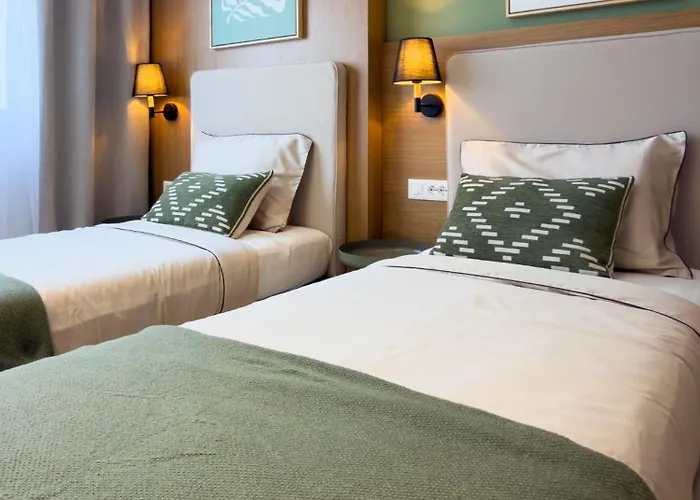 Turul - Panoramic View * Sarande